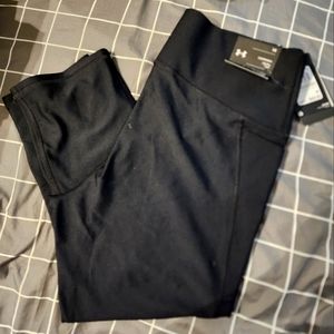 Under Armour Black Capri Plus Size Leggings